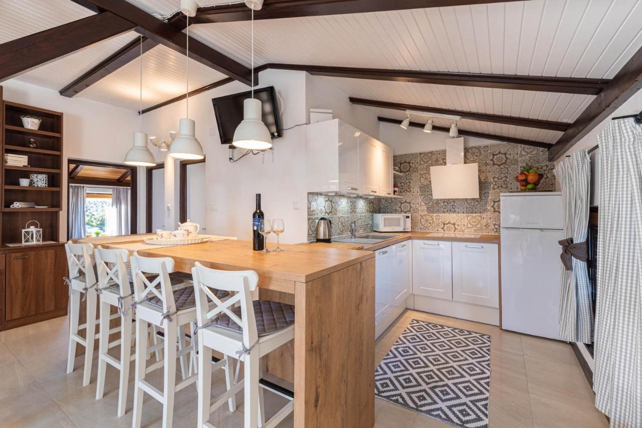 דראגה Apartments Fijan מראה חיצוני תמונה